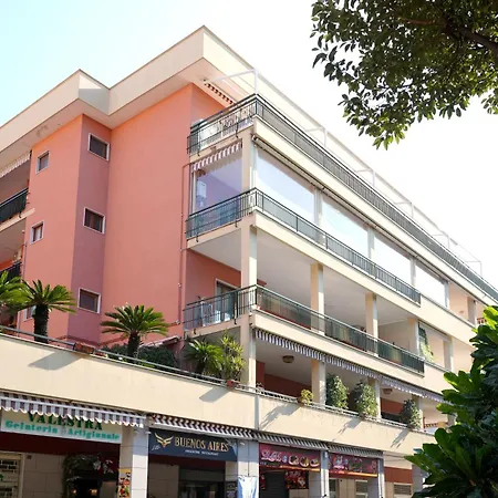 Lägenhet Manilu Maison *